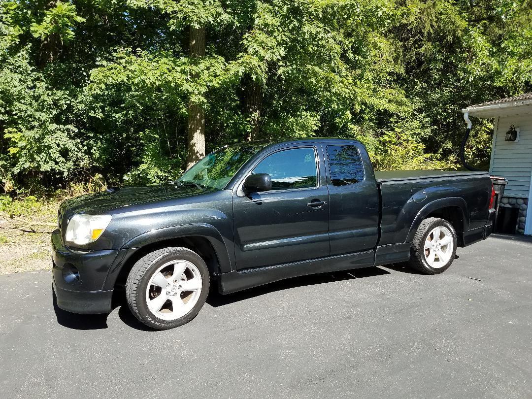 RARE 2005 Toyota Tacoma X RUNNER @ Pickups for sale