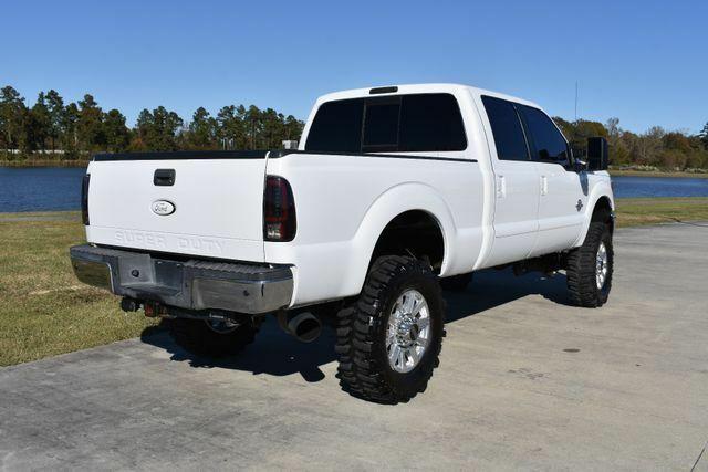 clean 2011 Ford F 250 Lariat pickup