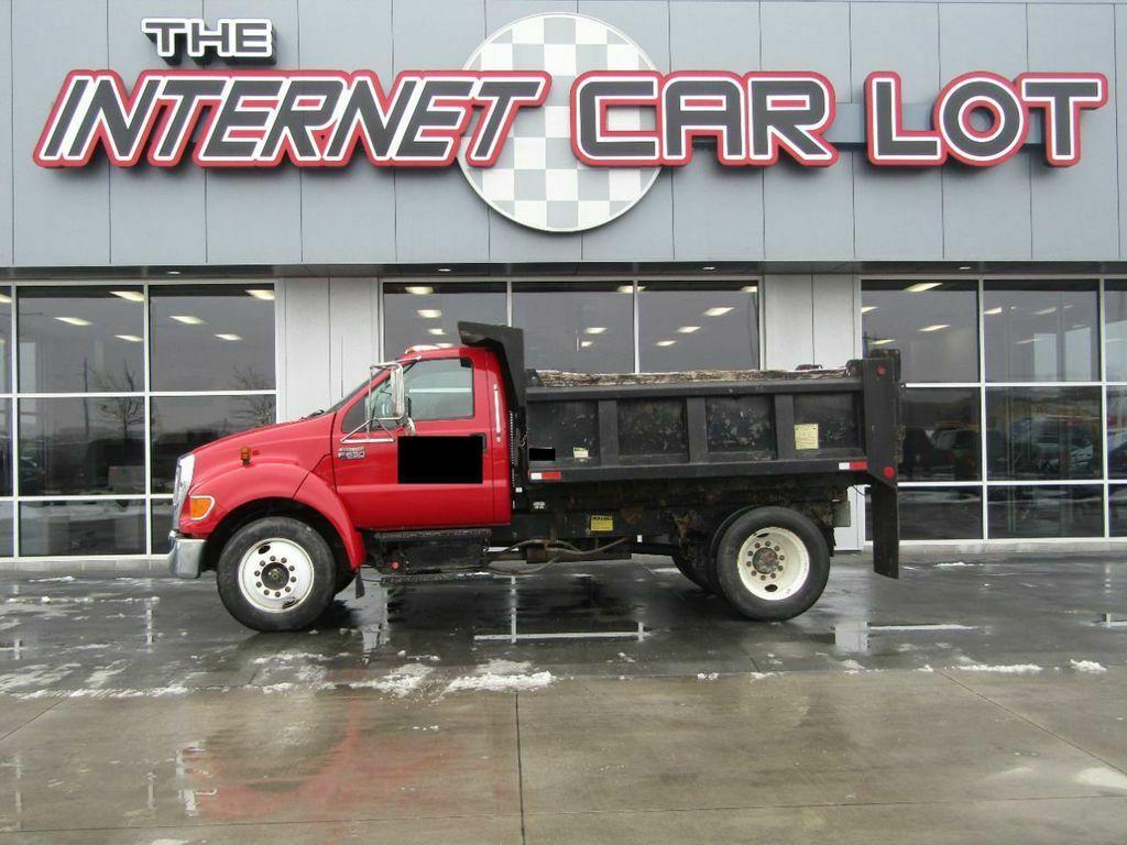 2005 Ford F-650 Super Duty Dump Truck [with 23103 Miles]