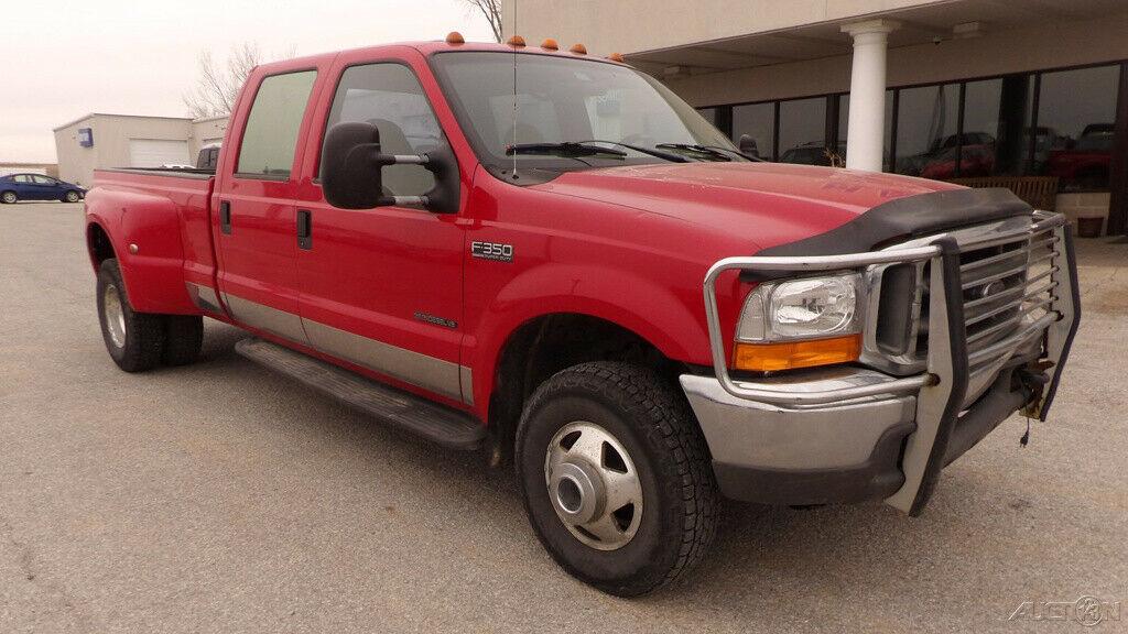 1999 Ford F-350 Lariat Pickup truck