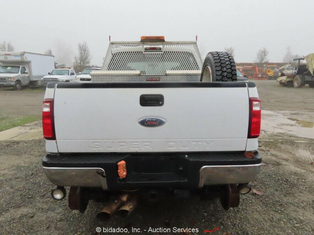 2008 Ford F-350 Super Duty 4WD Crewcab Pickup Truck for Parts/Reprair