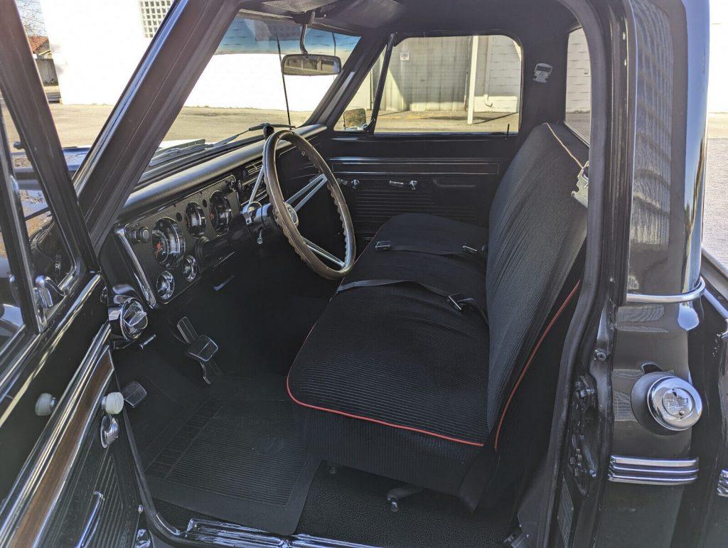 1970 Chevrolet Cst/10 Short-Bed Pickup- 396 V8 (matching#) – Black/black -nice!